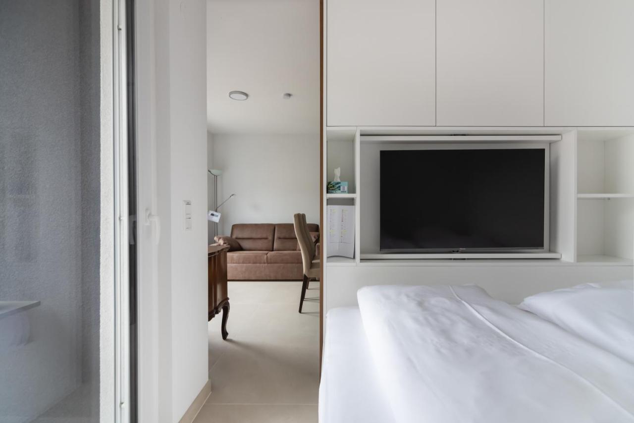 Ruhig, Hell Und Neu Mit Garage Apartment Wien Ngoại thất bức ảnh